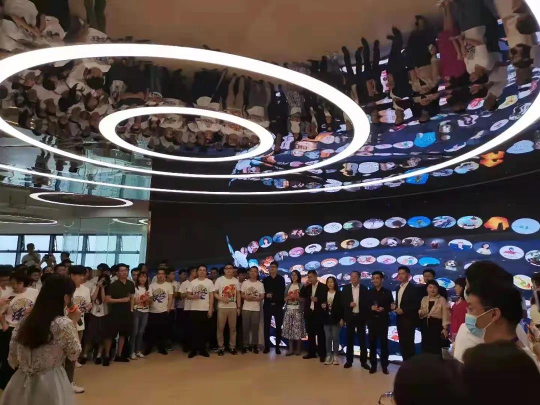华世界|okooo澳客显示强势打造数字化商业时代